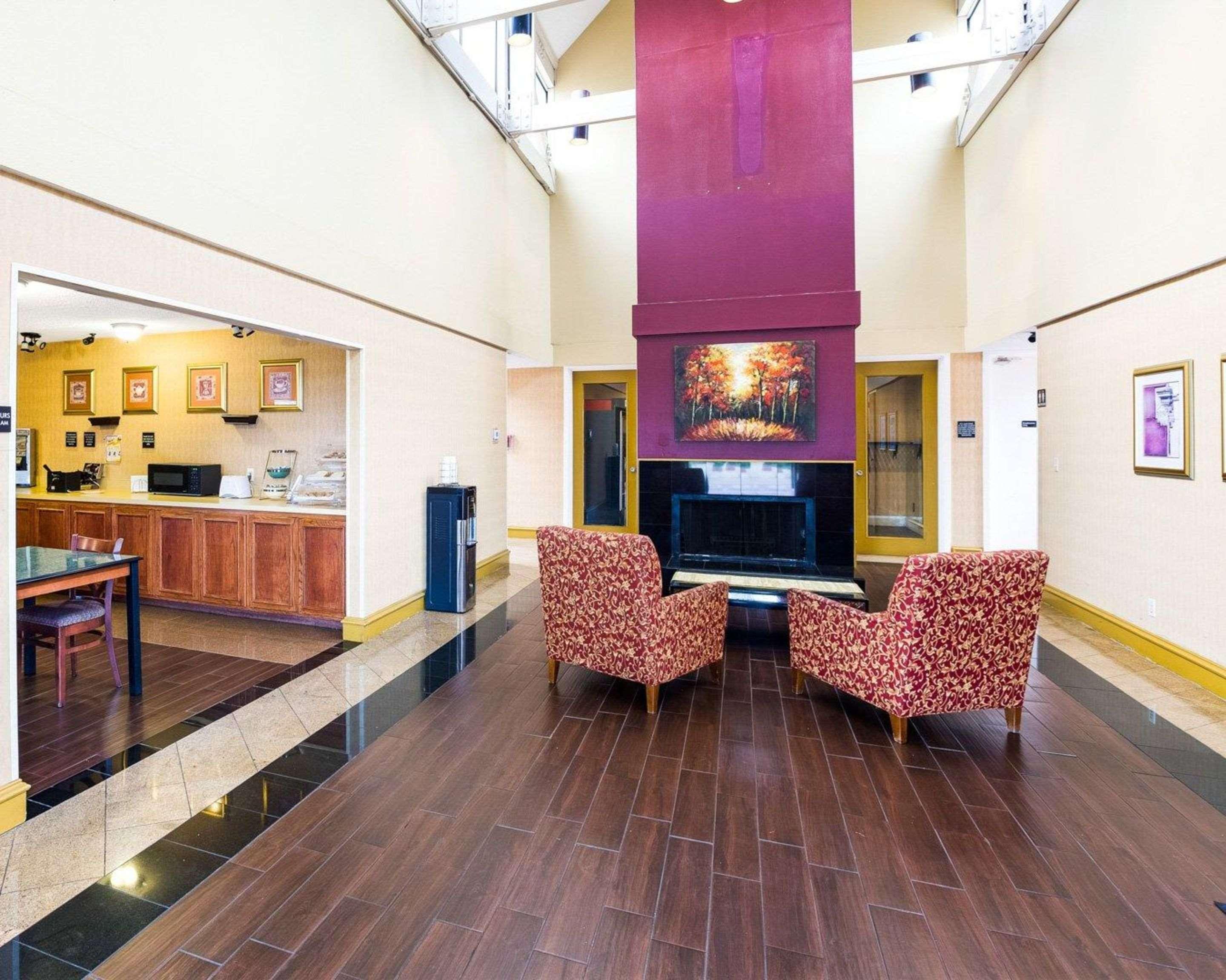 Rodeway Inn & Suites South Of Fiesta Park San Antonio Extérieur photo