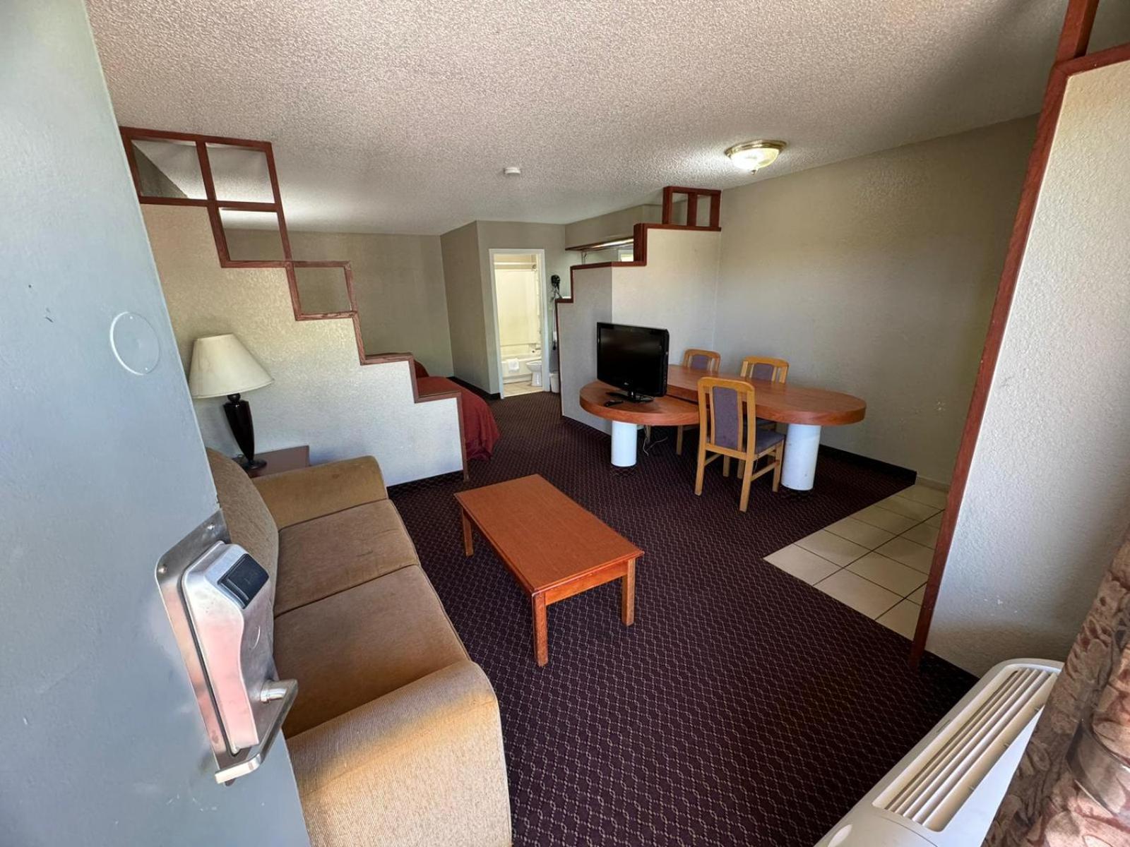 Rodeway Inn & Suites South Of Fiesta Park San Antonio Extérieur photo
